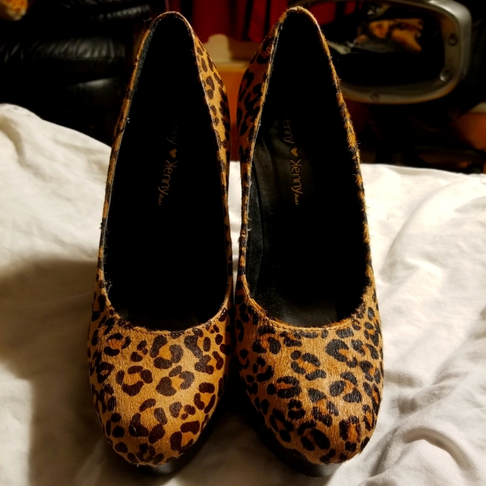 Cheetah print pumps